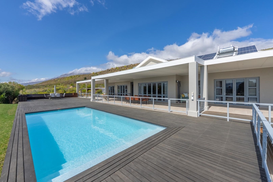 7 Bedroom Property for Sale in Montagu Western Cape